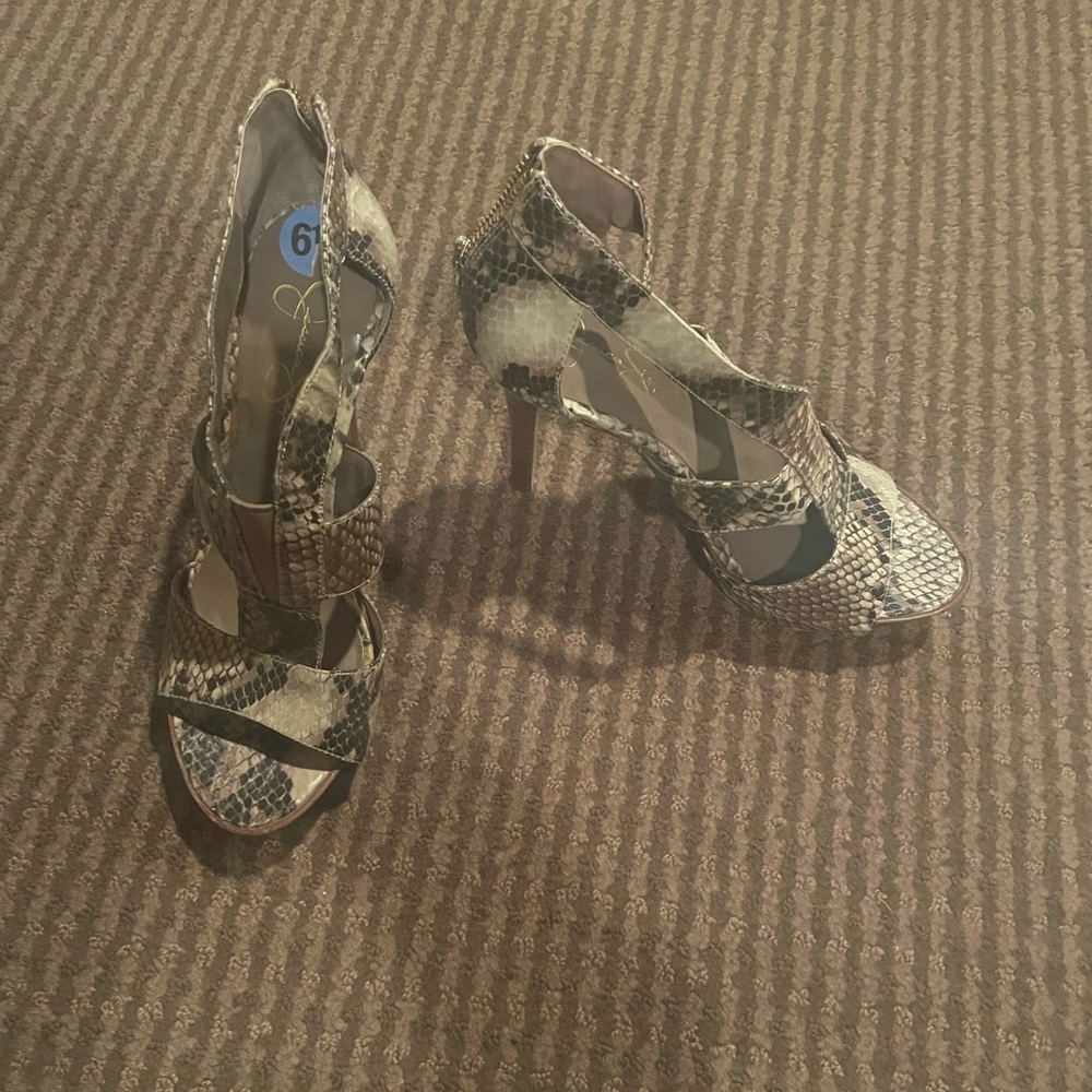 Jessica Simpson heels